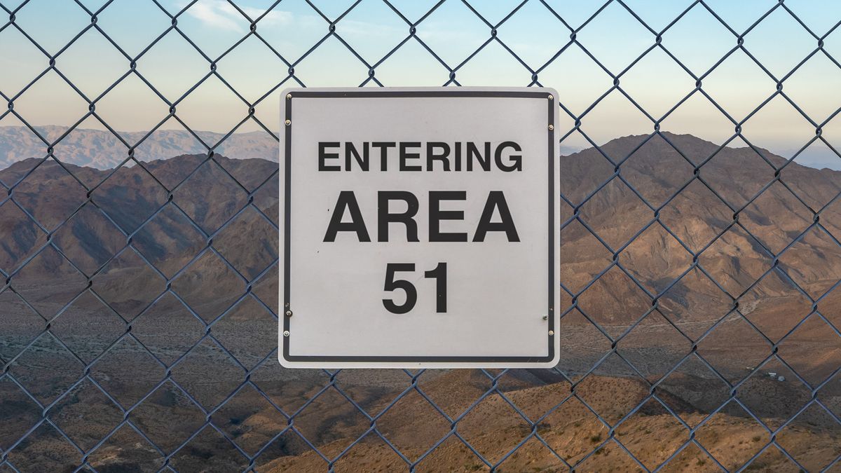 Mikä on Area 51 ja miksi se on rakennettu?